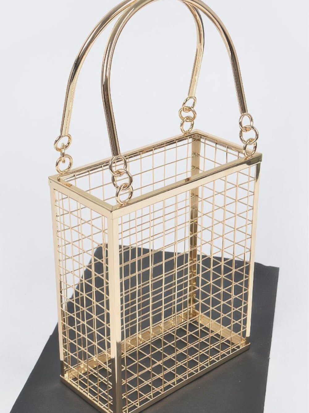 Metal Wire Clutch